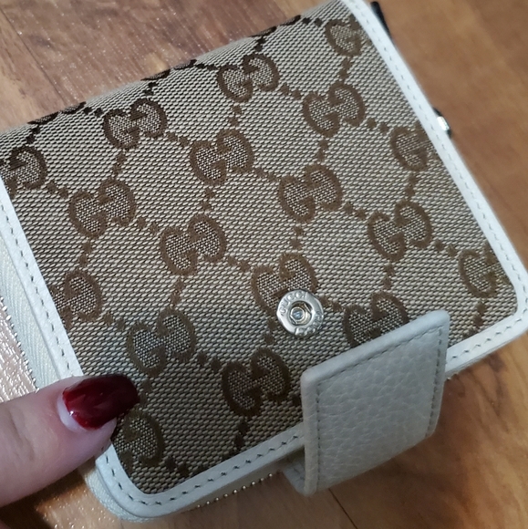 COPY - Gucci bree cross body bag - Picture 6 of 8